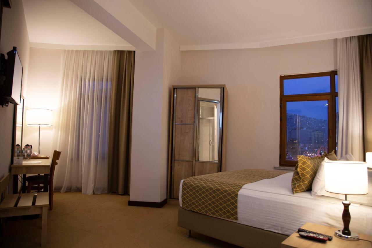 Atlas Otelı 4*
