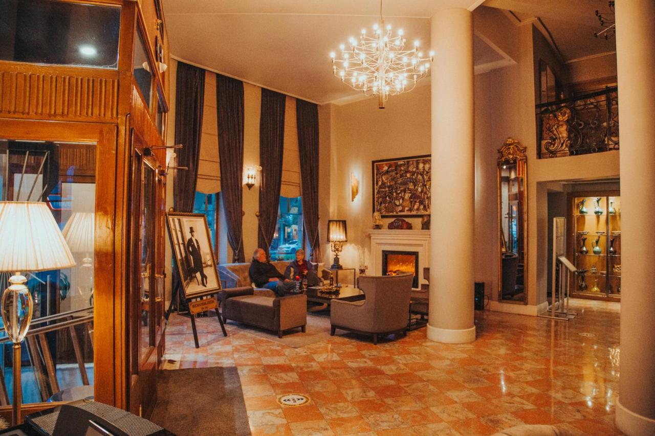 Atlas Hotel